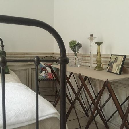 Sgt.Pepper'S Bnb Ixelles Bagian luar foto
