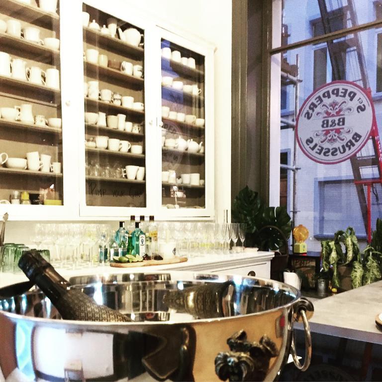 Sgt.Pepper'S Bnb Ixelles Bagian luar foto