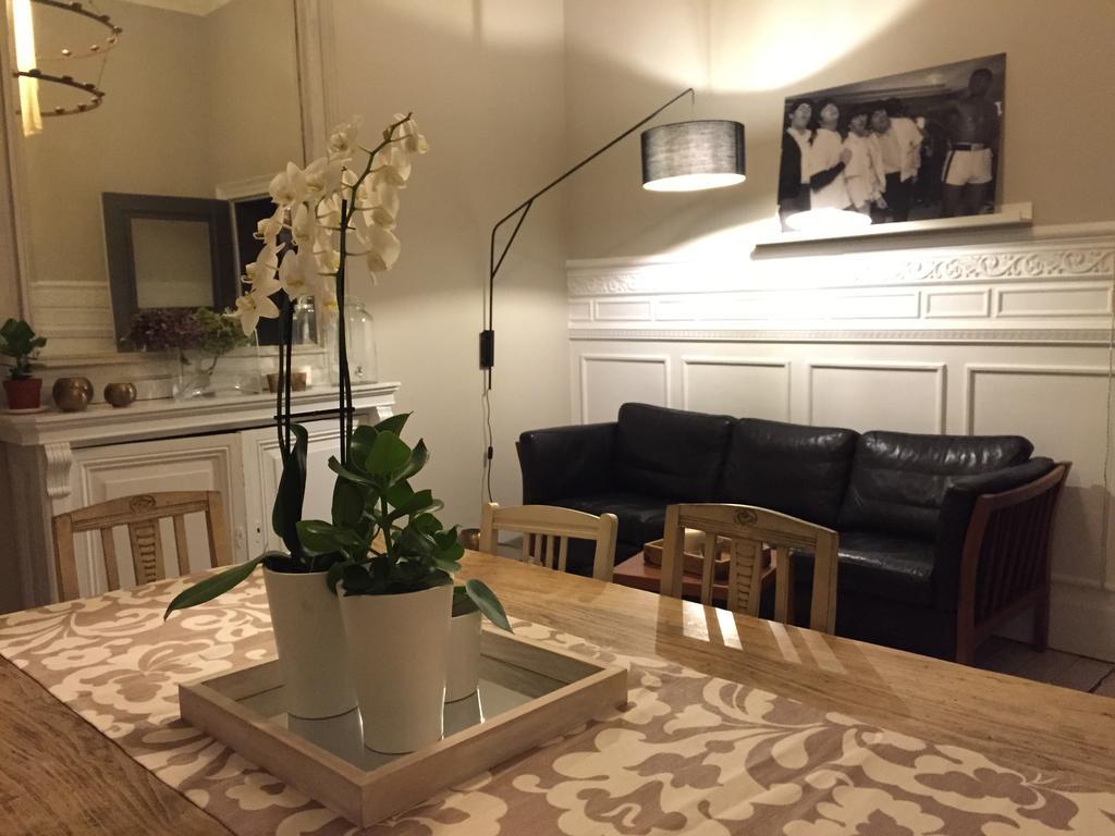 Sgt.Pepper'S Bnb Ixelles Bagian luar foto