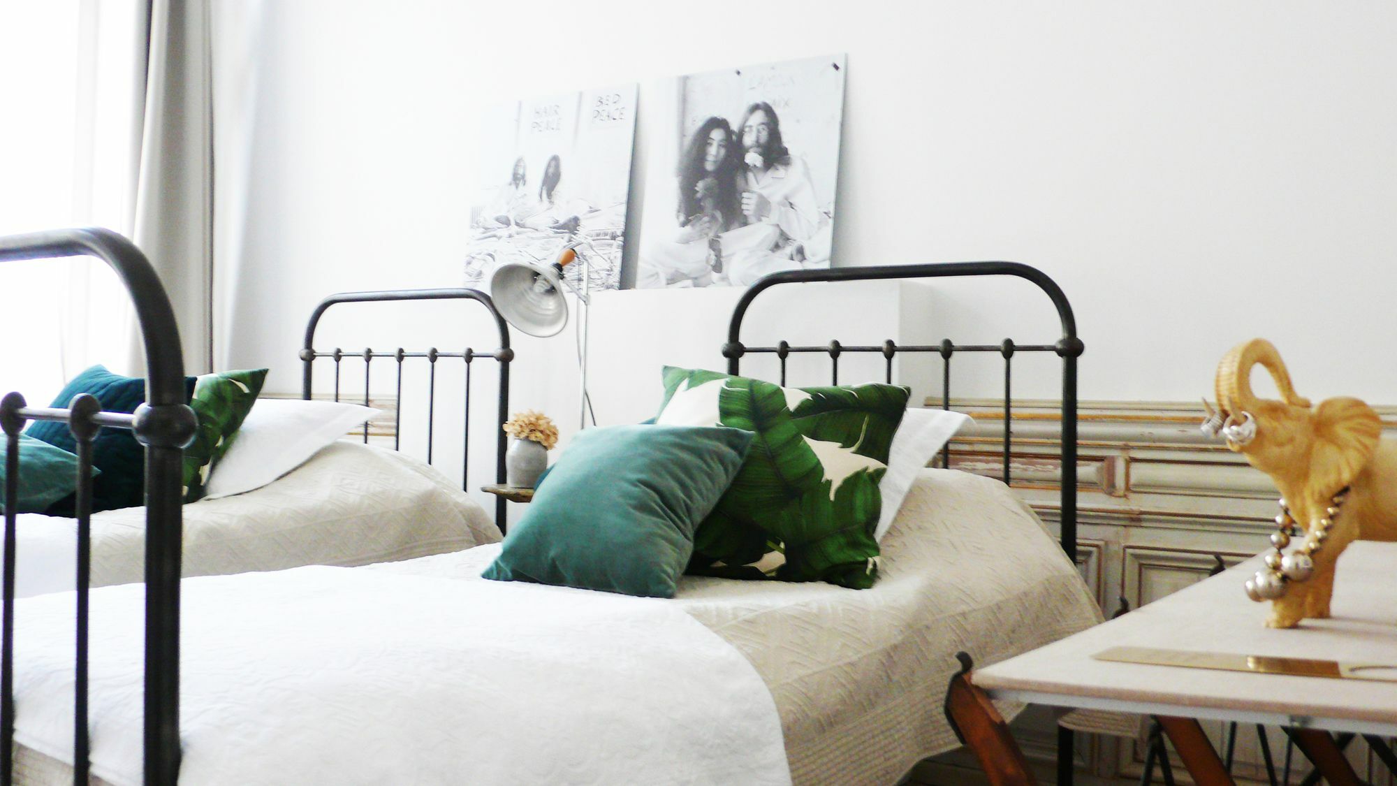 Sgt.Pepper'S Bnb Ixelles Bagian luar foto